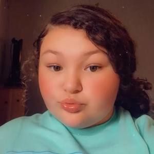 Meet your Posher, Karlee